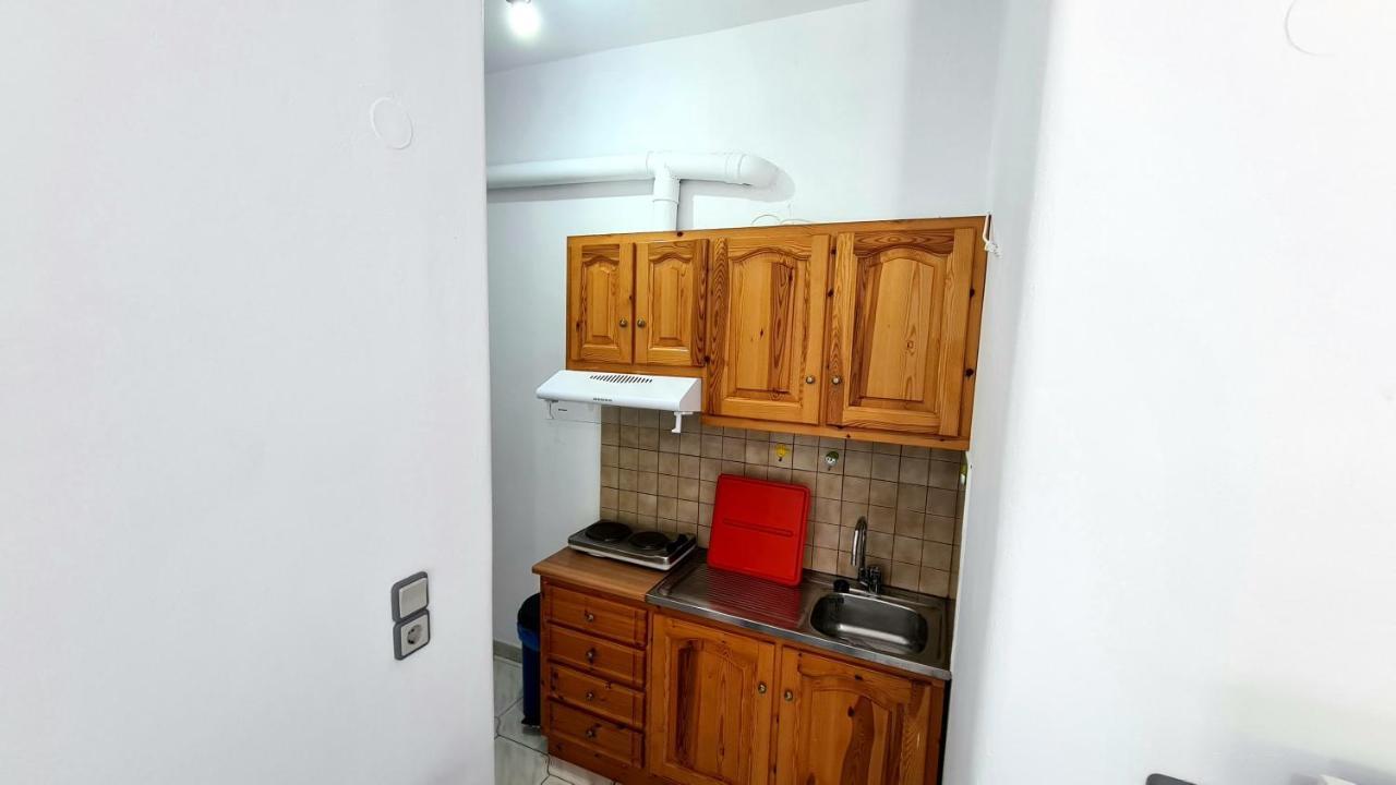 Amarandos Studios - Rooms & Apartments Marantochori Экстерьер фото