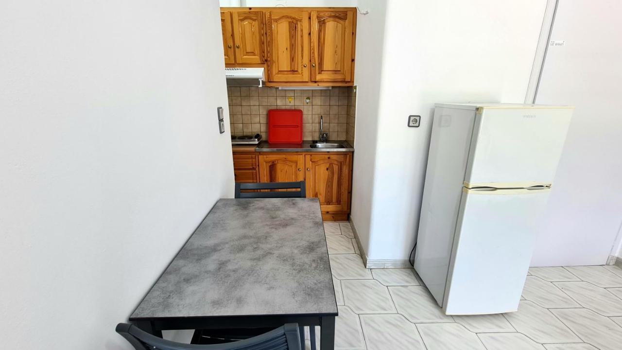 Amarandos Studios - Rooms & Apartments Marantochori Экстерьер фото