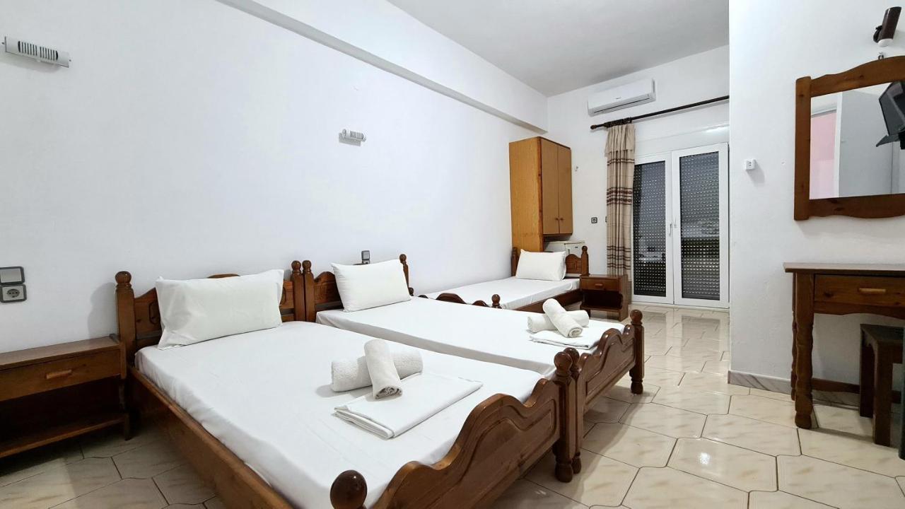 Amarandos Studios - Rooms & Apartments Marantochori Экстерьер фото