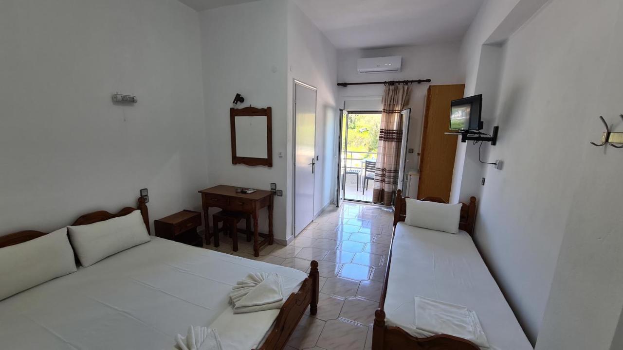 Amarandos Studios - Rooms & Apartments Marantochori Экстерьер фото